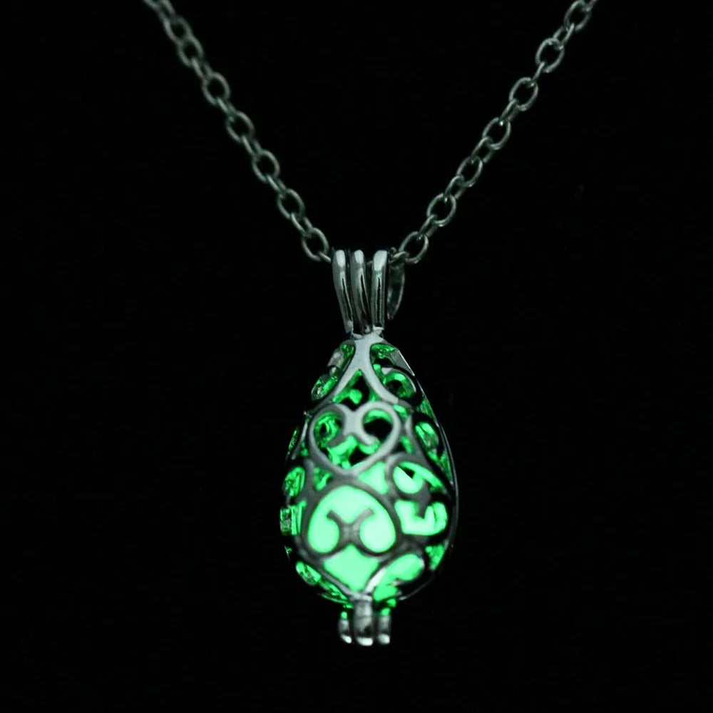 Moon Glowing Necklace