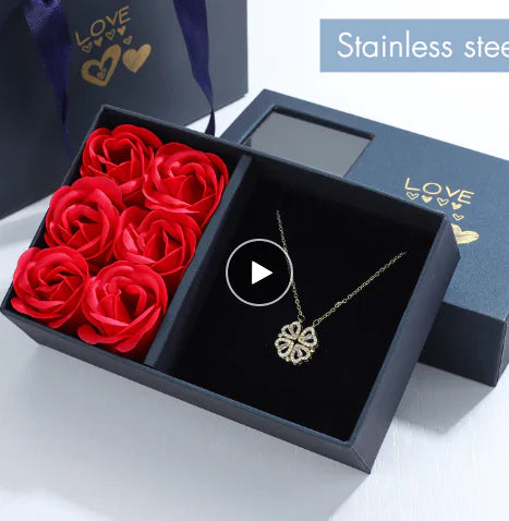 Rose Gift Box with Four-Leaf Grass and Heart Necklaces